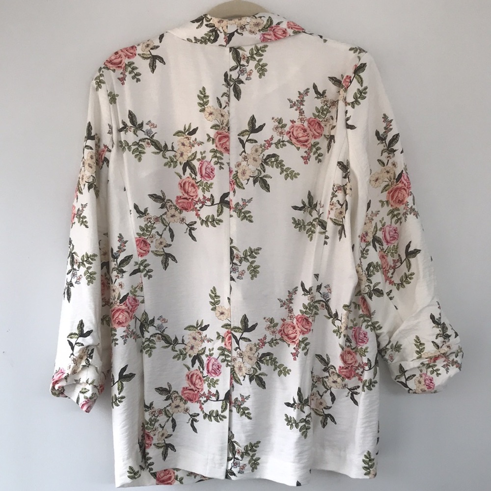 Lauren Conrad Spring Floral Light Cream Blazer One Button Closure size Large - Picture 6 of 7